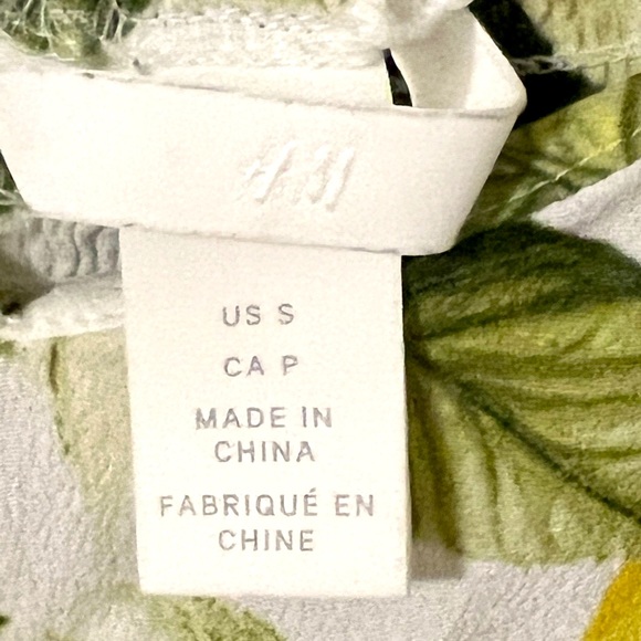 H&M Lemon Tank Top - Picture 3 of 3